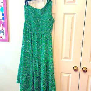 One shoulder tiered maxi dress